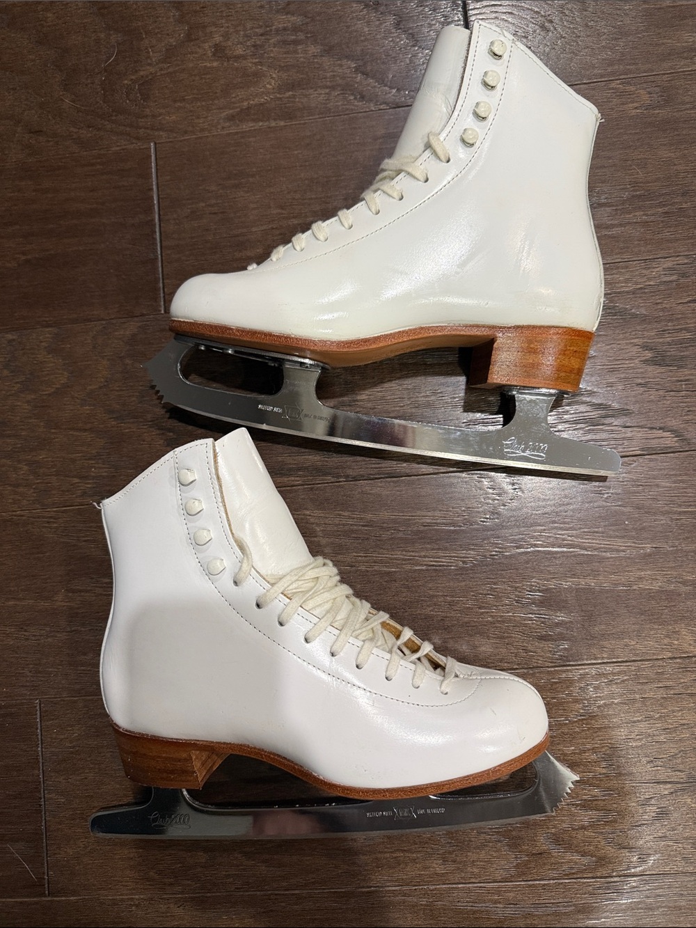 Vintage Riedell 320 White Leather Figure Skates Size 5.5 M MK Club 2000 Blades